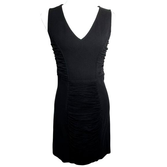 DIANE VON FURSTENBERG Size 4 Black Stretch Bodycon Alannah Ruched Mini‎ Dress - Picture 1 of 8